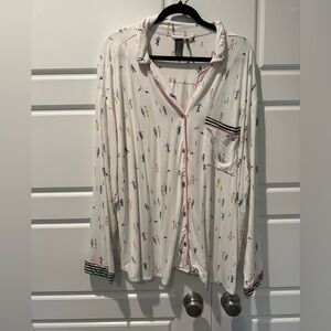 Anthropologie Emily Isabella Designed Long Sleeve Pajama Top Skiing Size 1X
